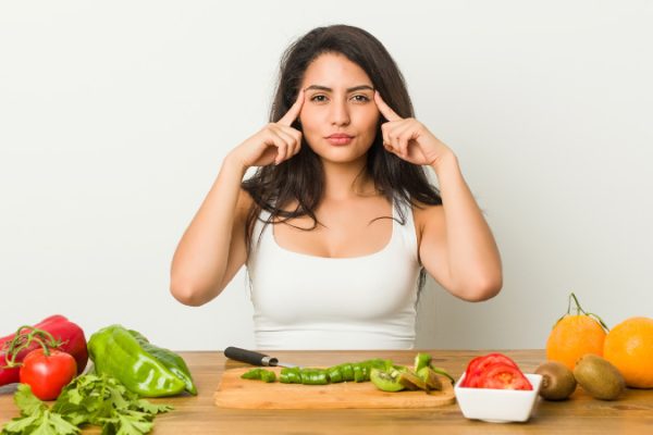 Confusiones sobre cuidarse con la comida: creencias que no te dejan disfrutar - Girasol